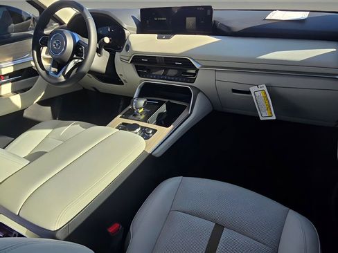 New 2026 MAZDA CX-90 Plug-In Hybrid w/ Premium Plus image 25