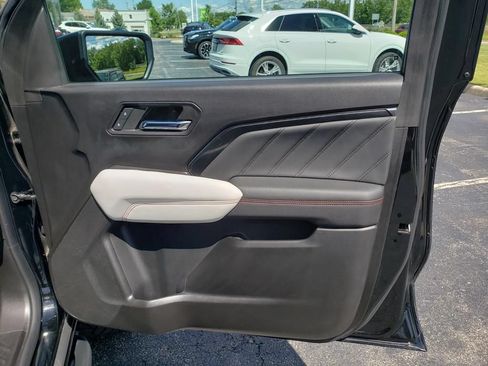 Used 2023 GMC Canyon AT4X AWD/4WD image 18