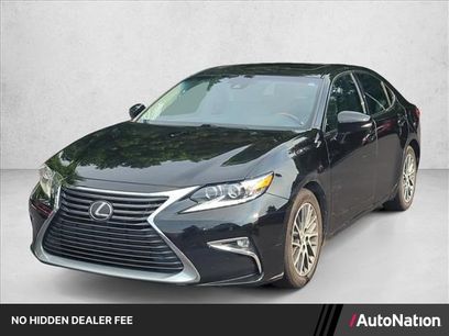 Used 2017 Lexus ES 350 w/ Luxury Package