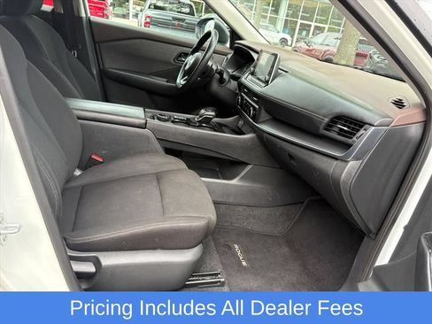 Used 2023 Nissan Rogue S AWD/4WD image 19