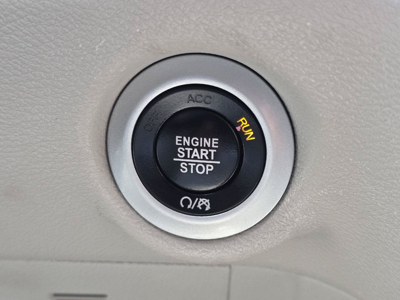 Used 2022 Chrysler Pacifica Touring-L FWD image 13