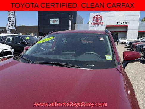 Certified 2025 Toyota RAV4 XLE AWD/4WD image 35