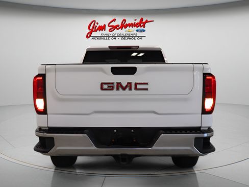 Used 2023 GMC Sierra 1500 SLE w/ Max Trailering Package AWD/4WD image 5