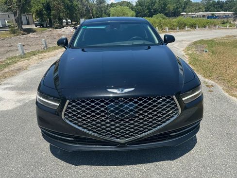 Used 2022 Genesis G90 3.3T Premium RWD image 2