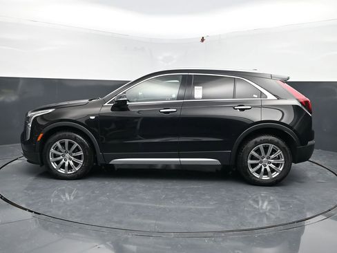 Used 2023 Cadillac XT4 Premium Luxury AWD/4WD image 5