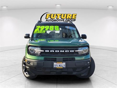 Used 2024 Ford Bronco Sport Outer Banks w/ Tech Package image 2