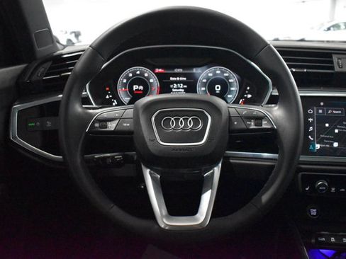 Used 2023 Audi Q3 2.0T Premium Plus w/ Premium Plus Package AWD/4WD image 21