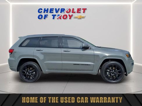 Used 2021 Jeep Grand Cherokee Laredo X AWD/4WD image 10