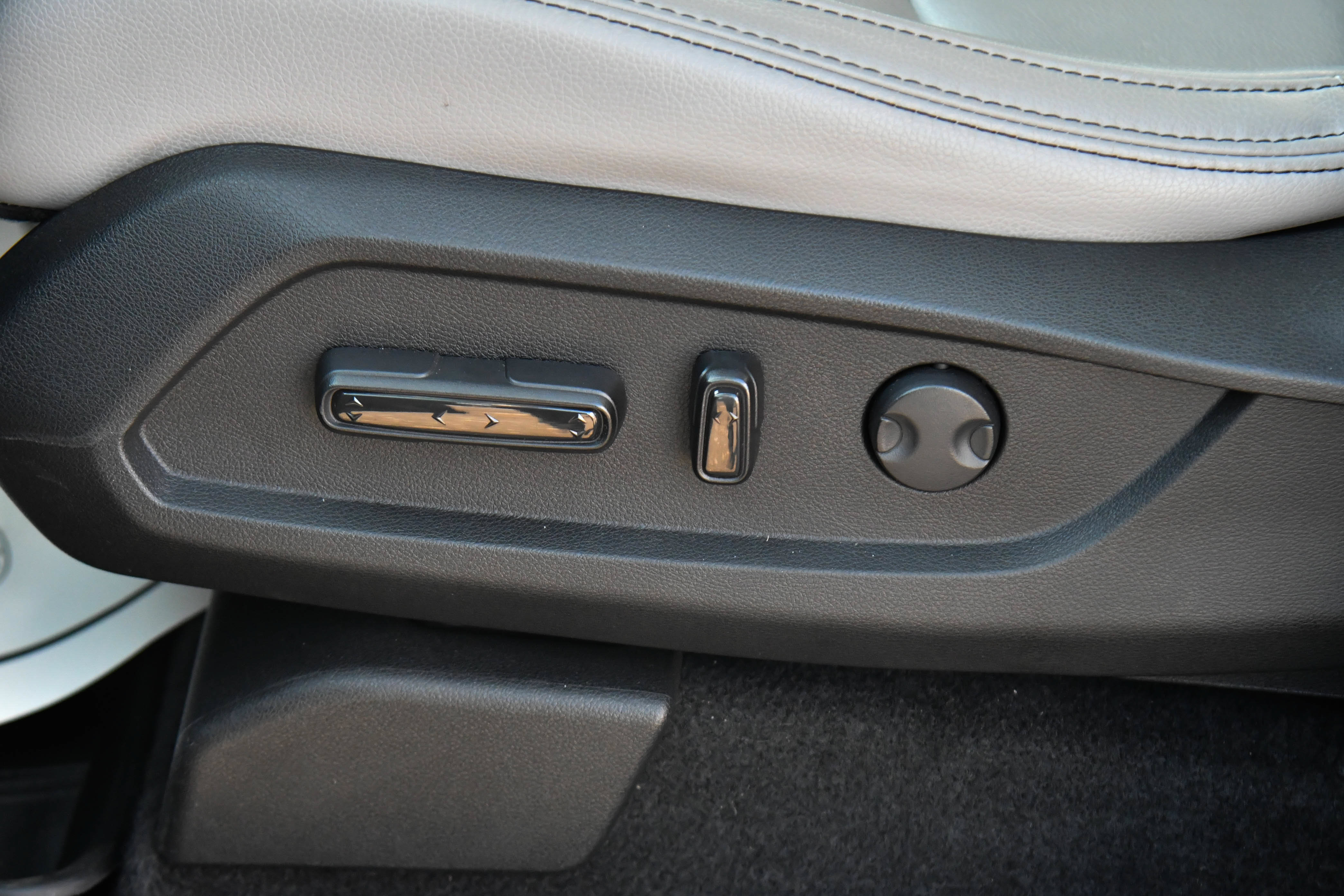 Used 2024 Honda Pilot EX-L image 17