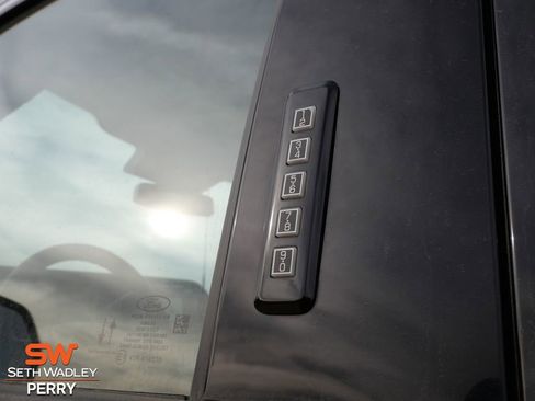 Used 2023 Ford F350 XLT w/ 360-Degree Camera Package image 14