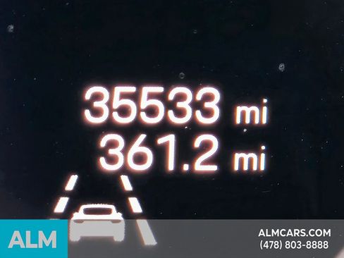 Used 2022 Porsche Panamera 4 image 30