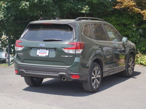 Used 2024 Subaru Forester Limited AWD/4WD image 28