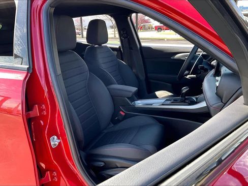 Used 2024 Dodge Hornet R/T w/ R/T Blacktop Package image 9