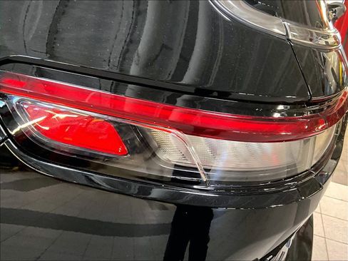 Used 2022 Jeep Grand Cherokee L Limited w/ Luxury Tech Group II image 35