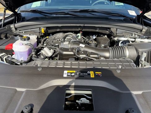 New 2025 Jeep Grand Cherokee Altitude image 22