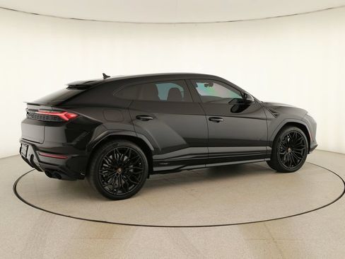 Used 2025 Lamborghini Urus SE AWD/4WD image 7