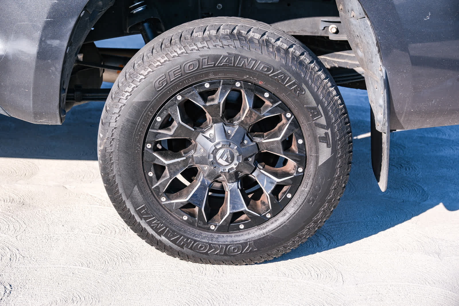 Used 2013 Toyota Tundra 2WD CrewMax w/ Tow Pkg image 9