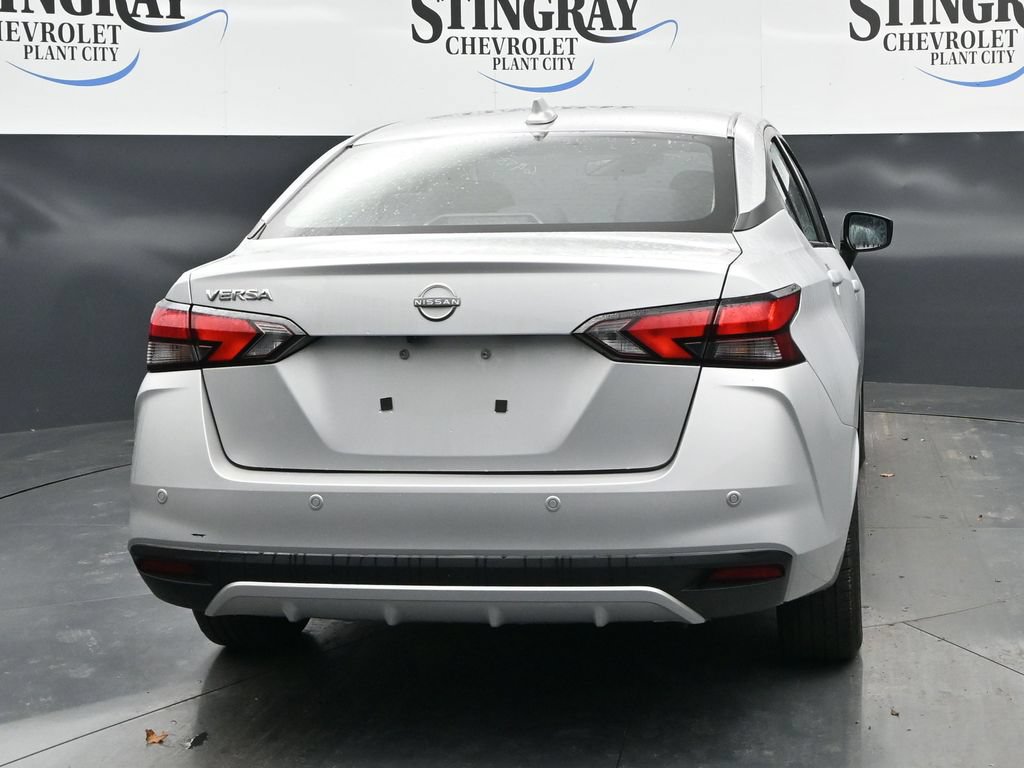 Used 2025 Nissan Versa SV FWD image 6