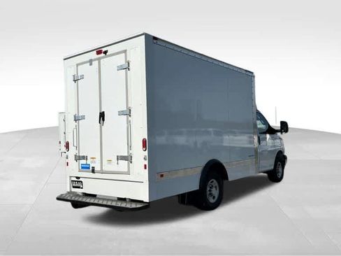 New 2023 Chevrolet Express 3500 w/ Power Convenience Package image 3
