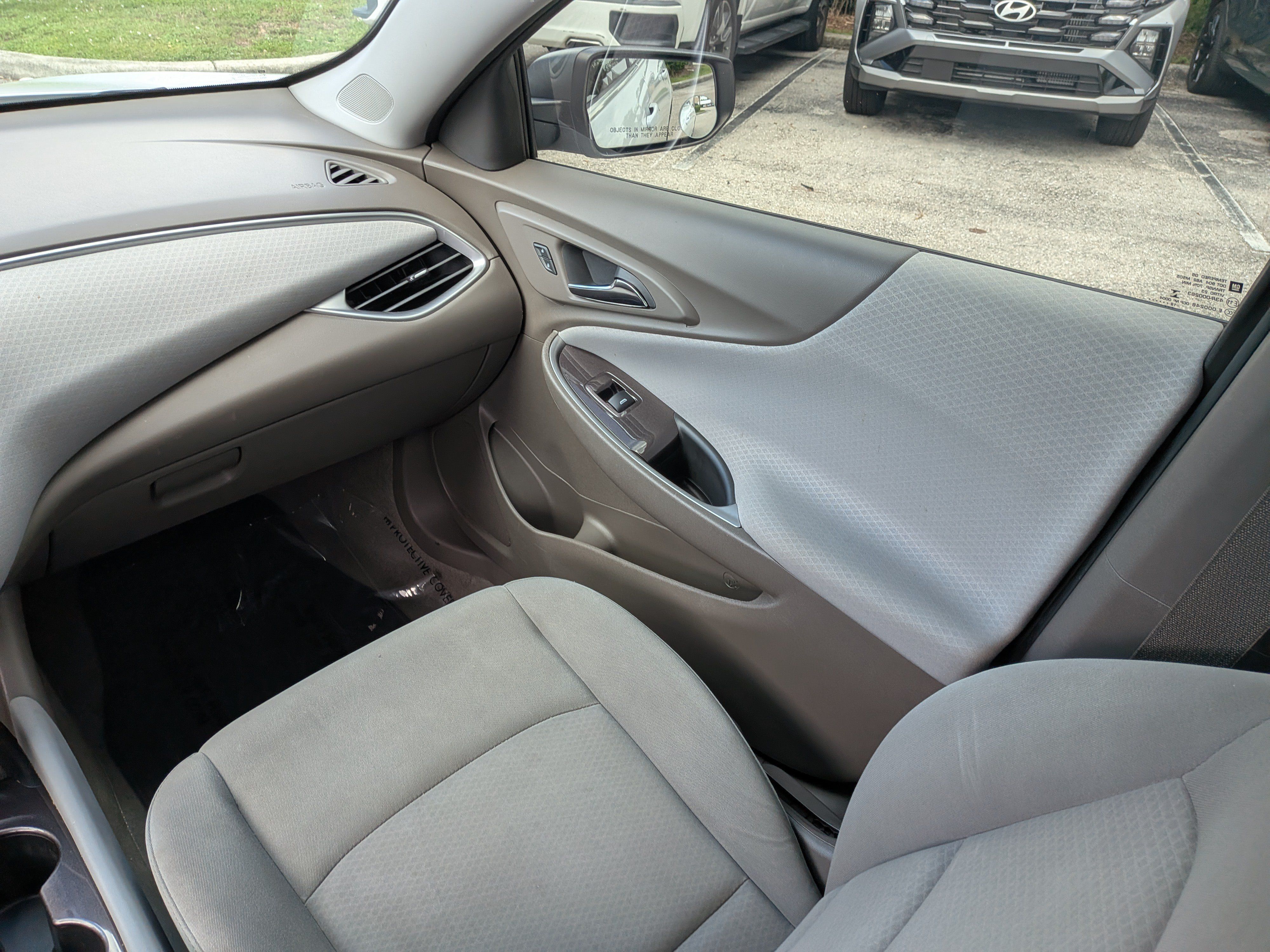 Used 2020 Chevrolet Malibu LS FWD image 18