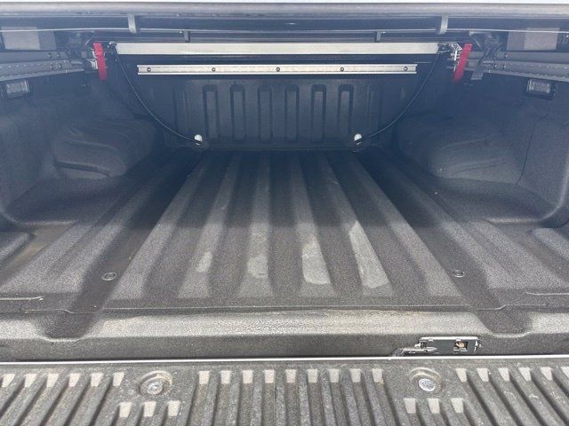 Used 2025 Nissan Frontier PRO-4X w/ Pro Convenience Package AWD/4WD image 28