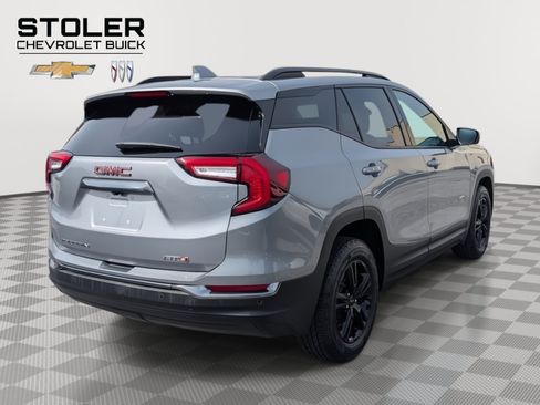 Used 2024 GMC Terrain AT4 AWD/4WD image 5