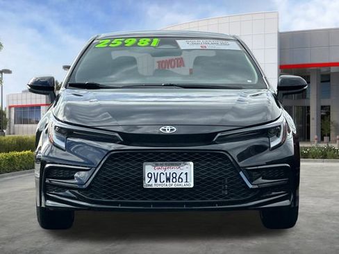Certified 2025 Toyota Corolla SE image 12