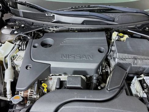 Used 2016 Nissan Altima 2.5 S w/ Power Driver Seat Package FWD image 27