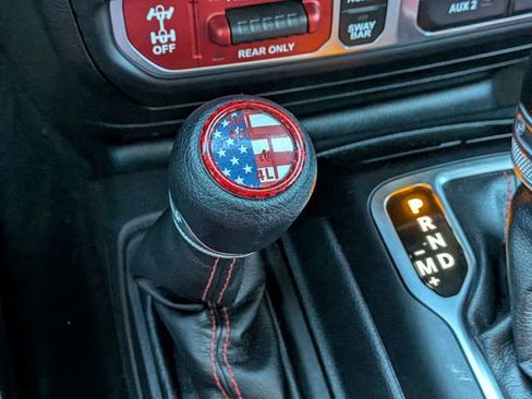 Used 2023 Jeep Wrangler Unlimited Rubicon image 21