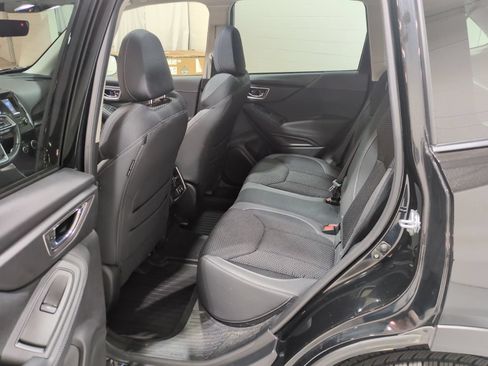 Certified 2023 Subaru Forester Premium AWD/4WD image 16