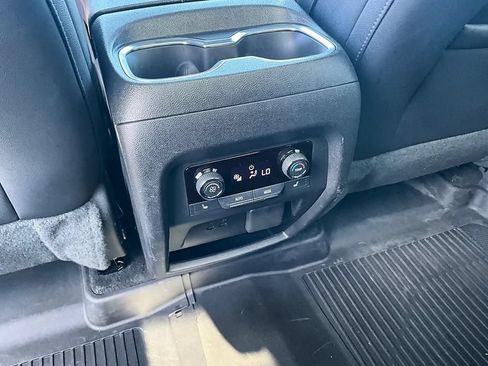 Used 2024 Chevrolet Traverse RS w/ LPO, Floor Liner Package AWD/4WD image 34