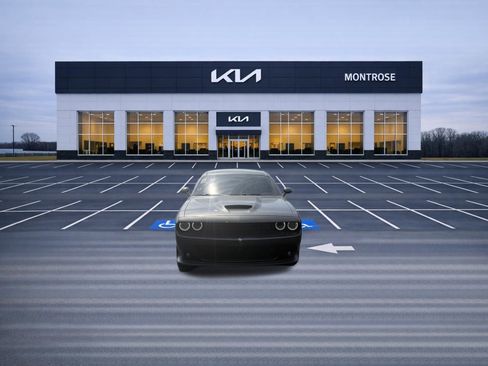 Used 2022 Dodge Challenger R/T w/ Plus Package RWD image 2
