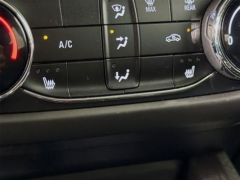 Used 2022 Chevrolet TrailBlazer ACTIV AWD/4WD image 21