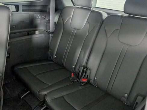 Used 2024 Kia Sorento SX AWD/4WD image 19