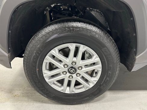 Used 2025 Toyota Tundra SR5 w/ SR5 Convenience Package AWD/4WD image 62