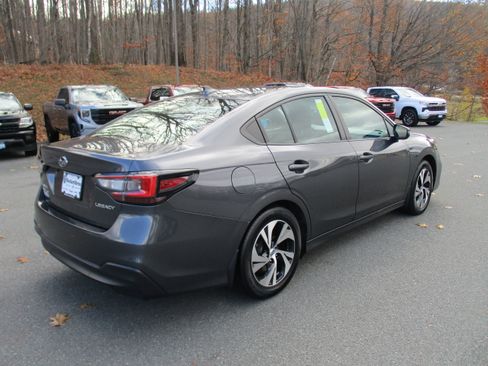 Used 2023 Subaru Legacy Premium image 5