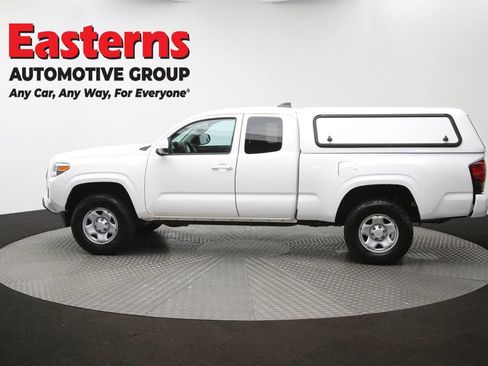 Used 2020 Toyota Tacoma SR w/ SR Convenience Package RWD image 57
