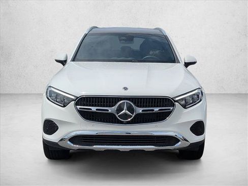 Certified 2026 Mercedes-Benz GLC 300 4MATIC image 2
