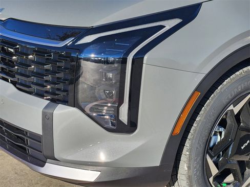 New 2026 Kia Sportage EX image 6