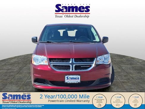 Used 2020 Dodge Grand Caravan SE w/ UConnect Hands-Free Group FWD image 8