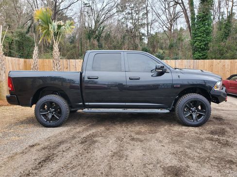Used 2017 RAM 1500 Sport w/ Quick Order Package 26Q Night AWD/4WD image 14