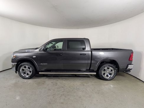 New 2026 RAM 1500 4x4 Crew Cab image 4