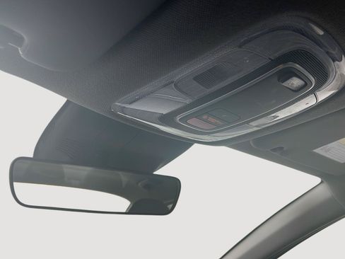 Certified 2023 Hyundai Elantra SEL FWD image 28