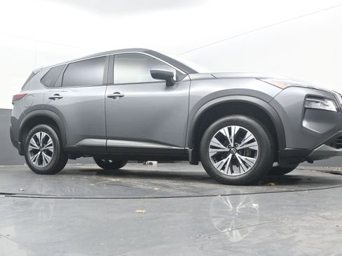 Certified 2023 Nissan Rogue SV image 23