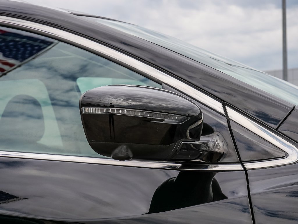 Used 2020 Nissan Murano SL w/ Moonroof Package FWD image 10