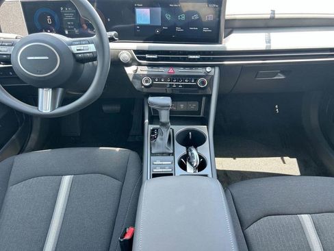 New 2026 Hyundai Sonata SE FWD image 17