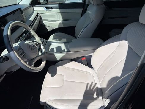 Used 2024 Hyundai Palisade Calligraphy image 7