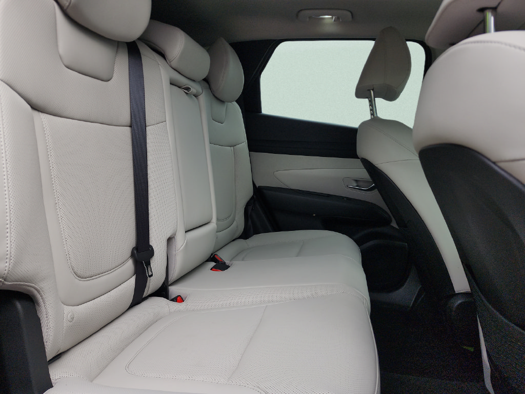 Used 2025 Hyundai Tucson SEL AWD/4WD image 33