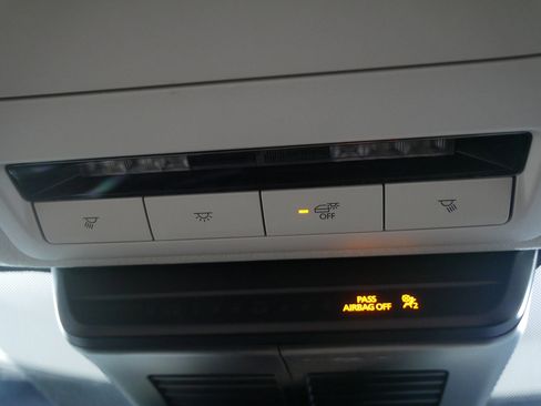 Certified 2025 MAZDA CX-30 AWD 2.5 S w/ Select Sport Pkg image 32