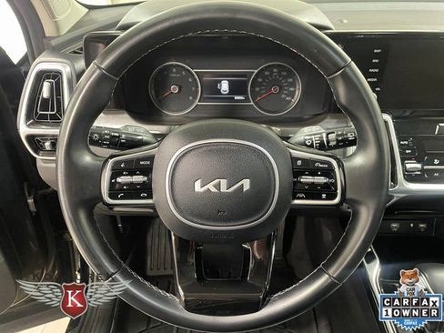 Used 2022 Kia Sorento SX image 15